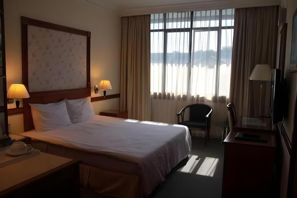 Grand City Hotel Bandar Seri Begawan Exterior photo