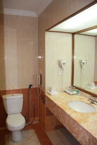 Grand City Hotel Bandar Seri Begawan Exterior photo